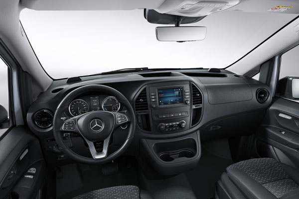 Mercedes-Benz eVito Cockpit